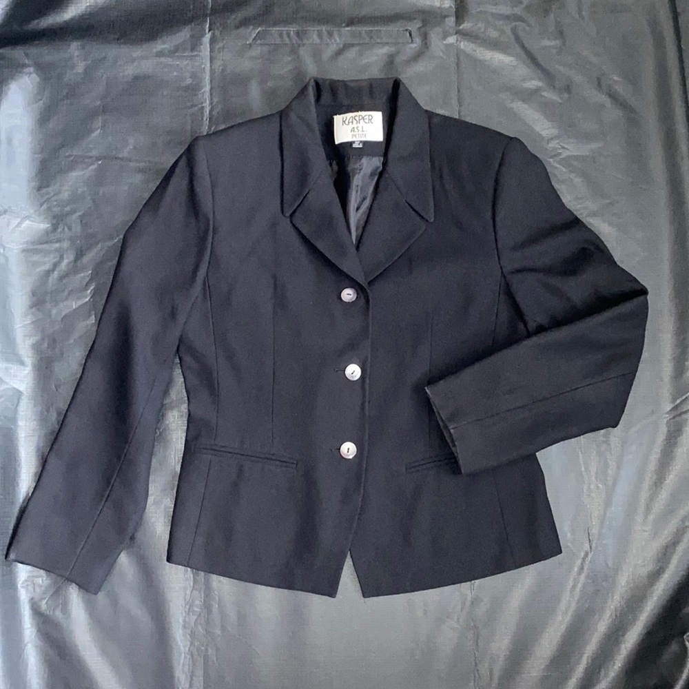 Women’s suit jacket